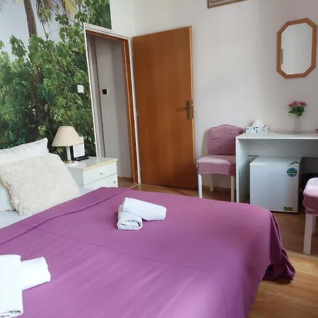 Asila Bed & Breakfast *